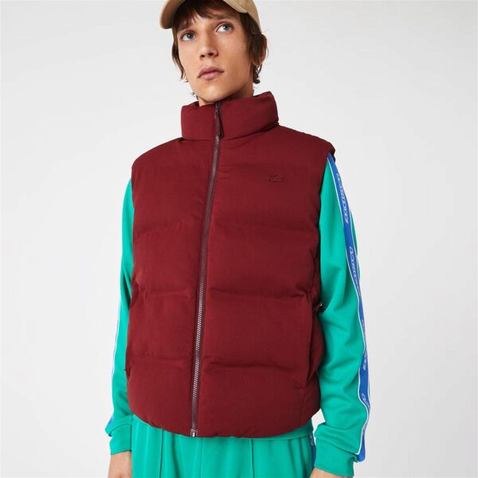 Lacoste pánská krátká vesta s vyjímatelnou kapucí